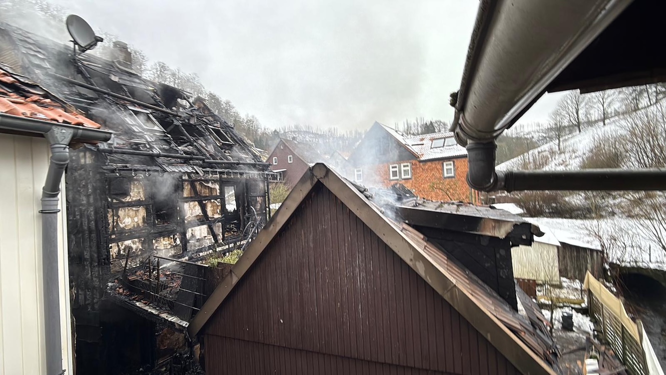 WhatsApp_Image_2025-11-25_at_113303_3