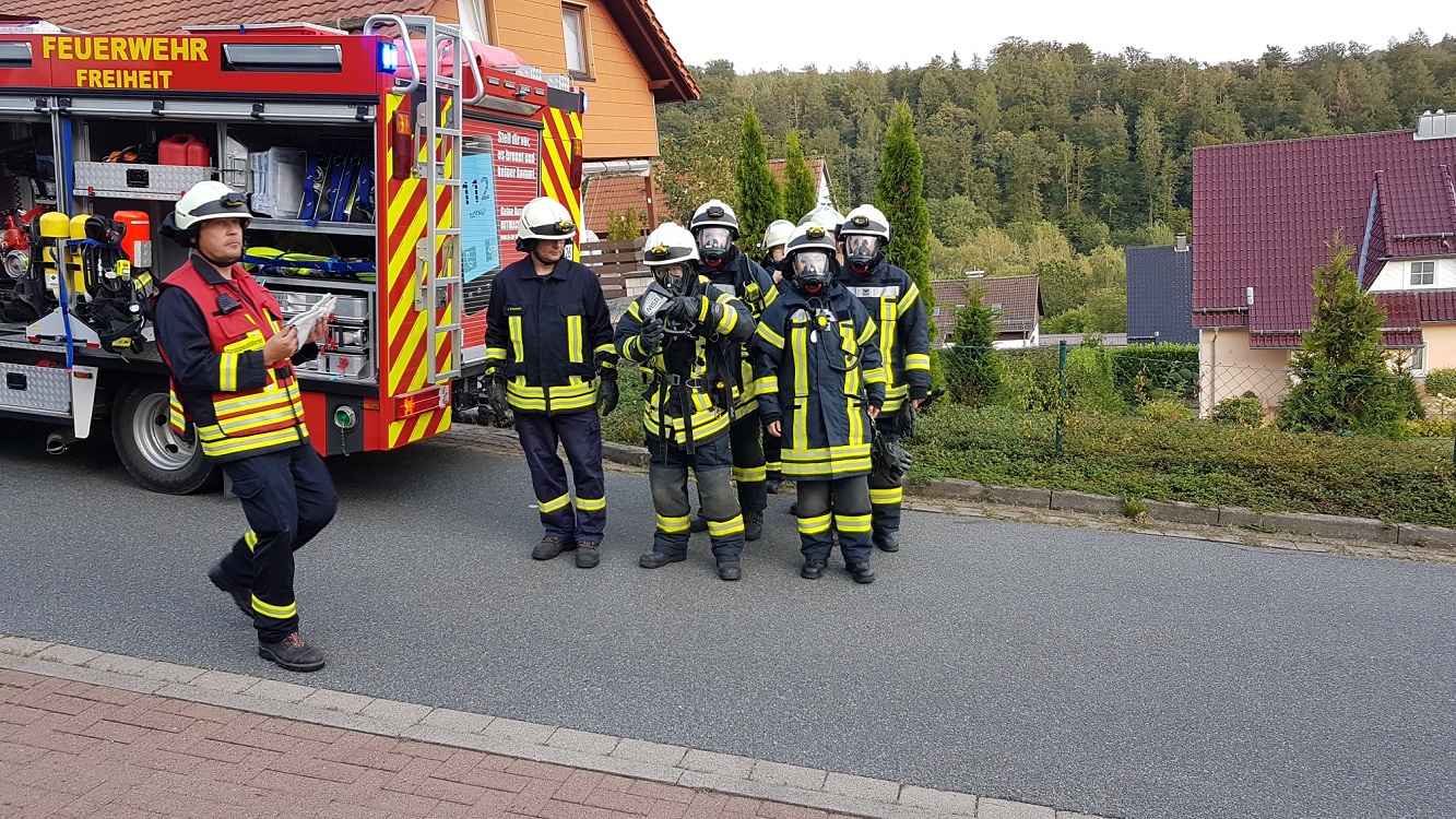 20190821_193708_resized 20190821_193708_resized