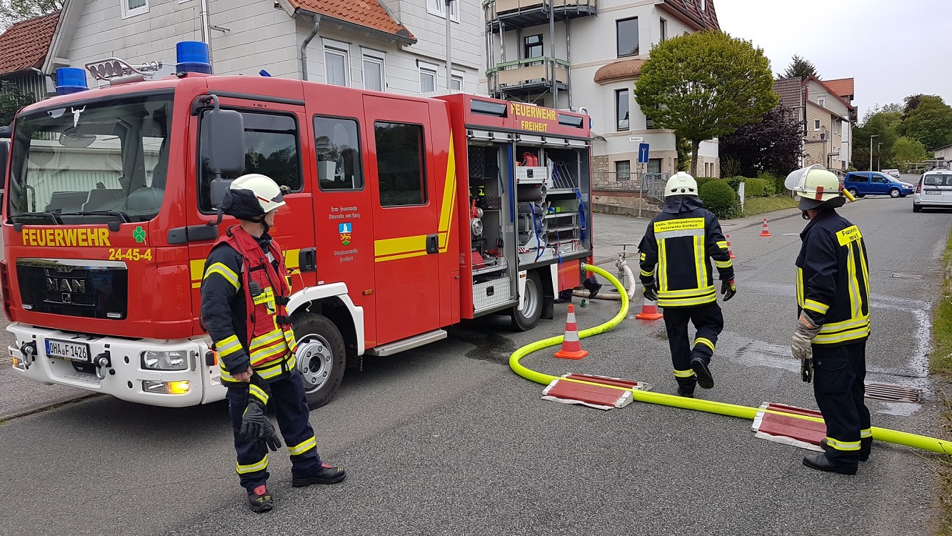 20190515_194522_resized 20190515_194522_resized