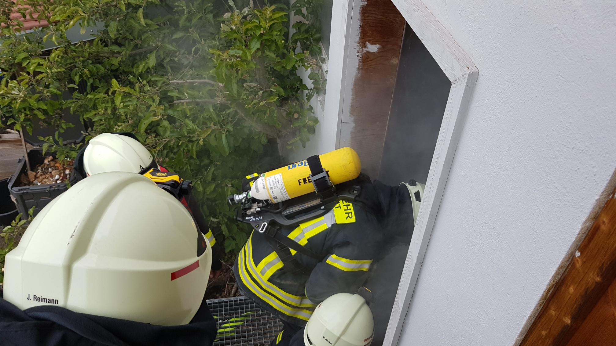 20190515_195535_resized 20190515_195535_resized