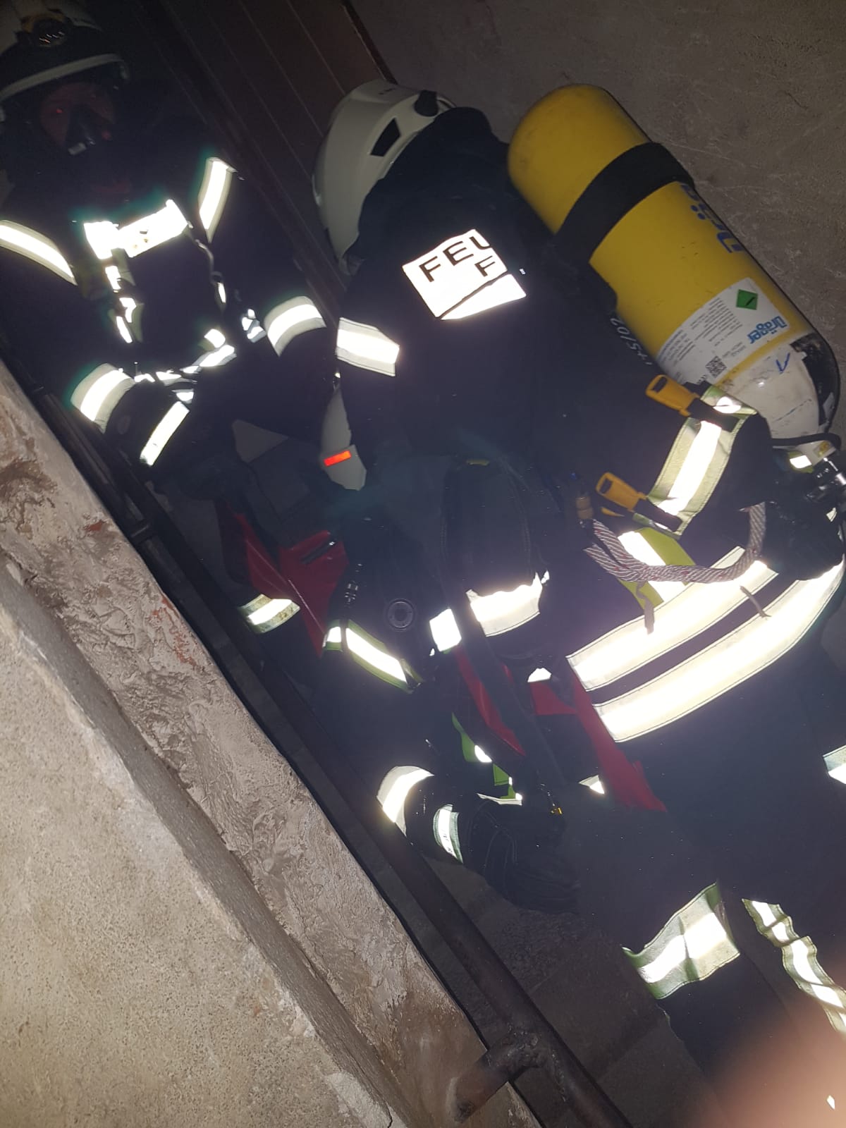 PHOTO-2019-05-10-13-27-28